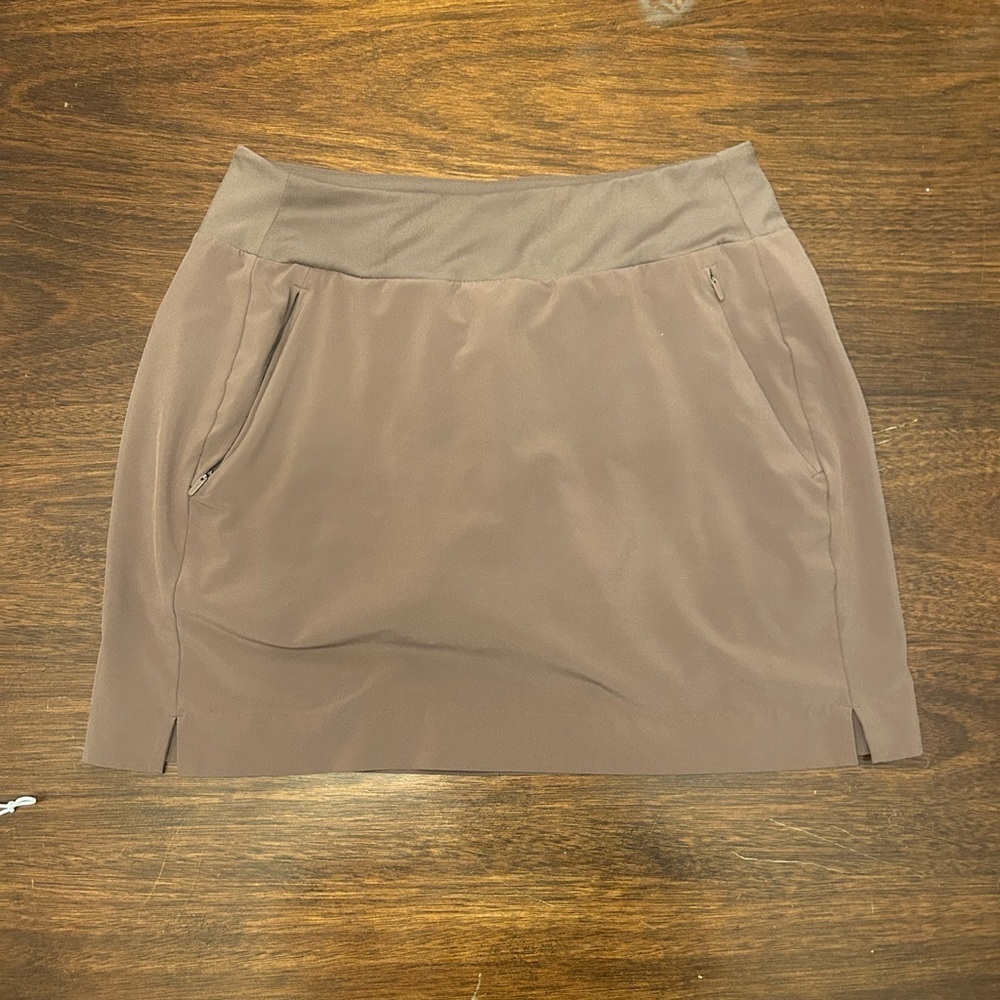 Athleta Mauve-Taupe Active Mini Skirt with Zip Pockets